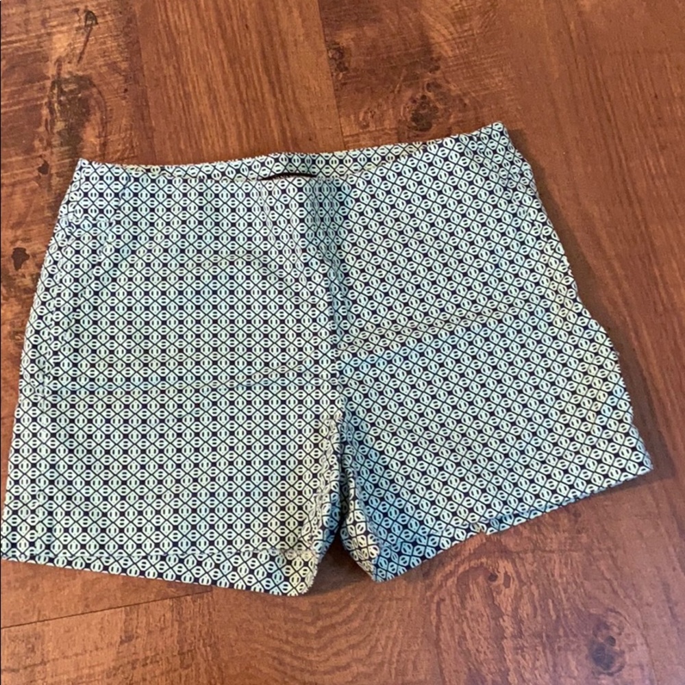 Patterned shorts